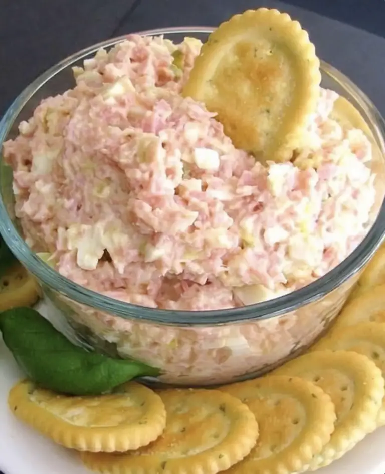 Insalata di Prosciutto con un Tocco Delizioso