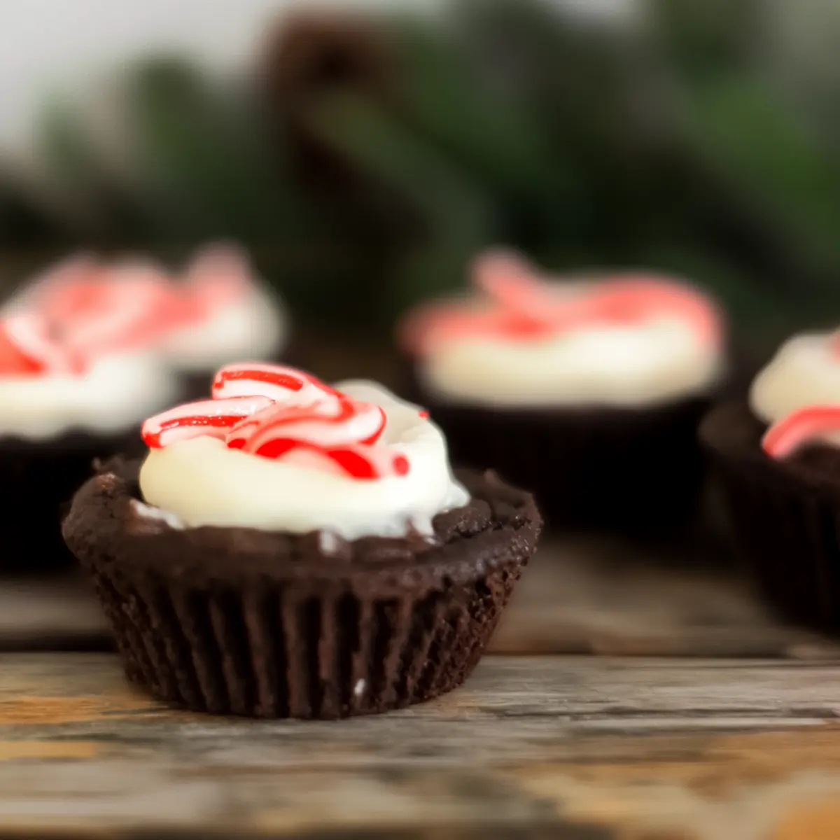 Chocolate Peppermint Cookie Cups – Festive Holiday & Christmas Dessert Recipe